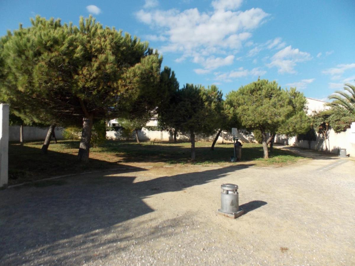 Les Amandines Vila Agde Exterior foto