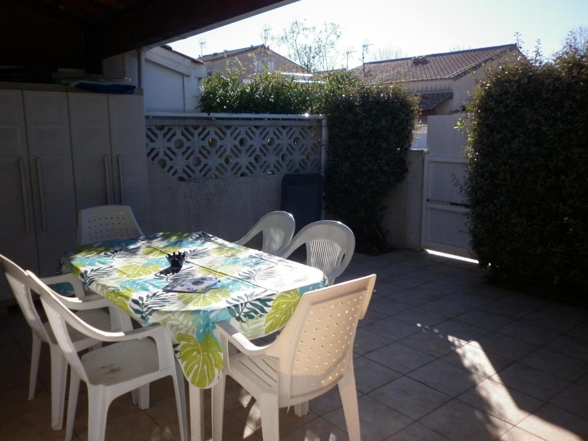Les Amandines Vila Agde Exterior foto