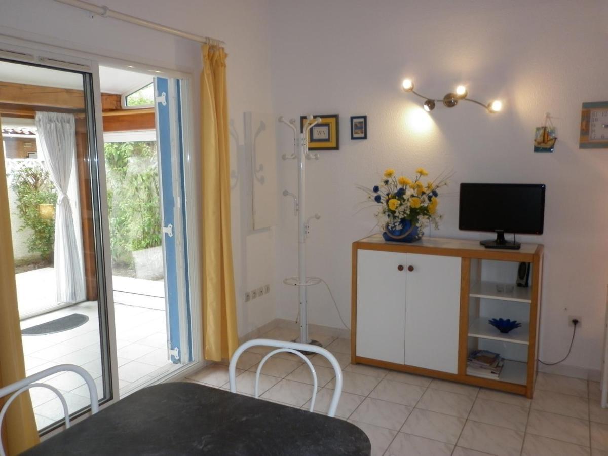 Les Amandines Vila Agde Exterior foto